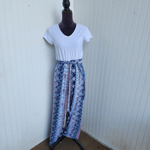 No Comment Womens Jumpsuit Wide Leg Blue Stripe Comfy Sash Stretchy Keyhole Sz S - Picture 1 of 15